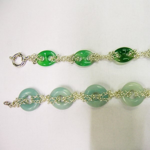 Bracciale catena rollò in argento 925/000 con maglie marine in agata verde.